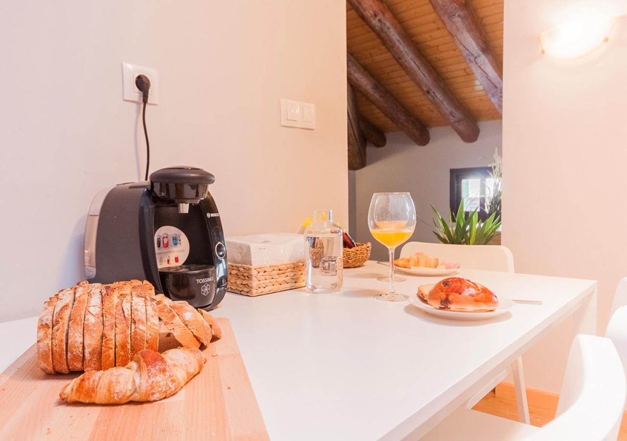 Blason Aragones Apartment Zaragoza Exterior photo